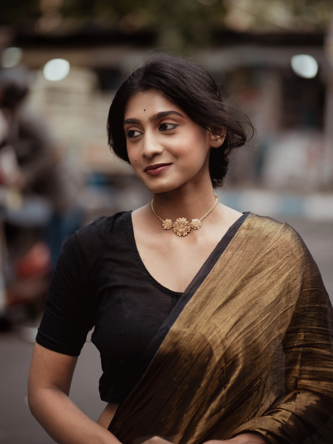 Swarnika | Gold Handloom Tissue Saree