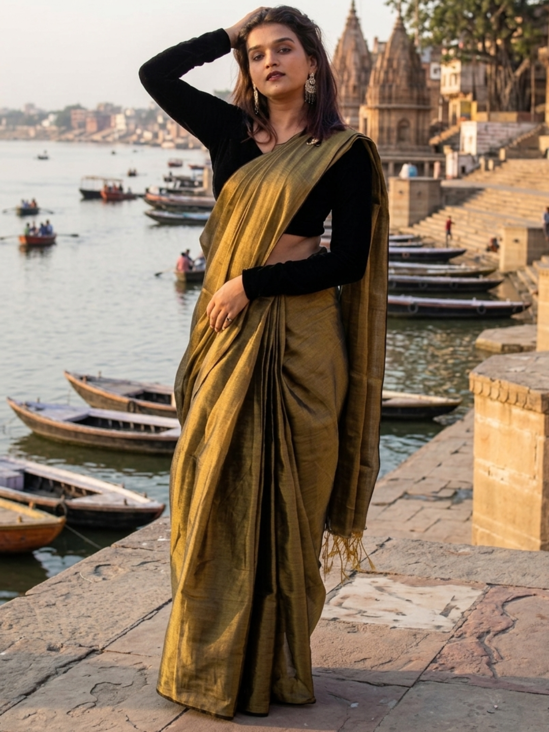 Aakar Swarnika | Gold Handloom Tissue Saree