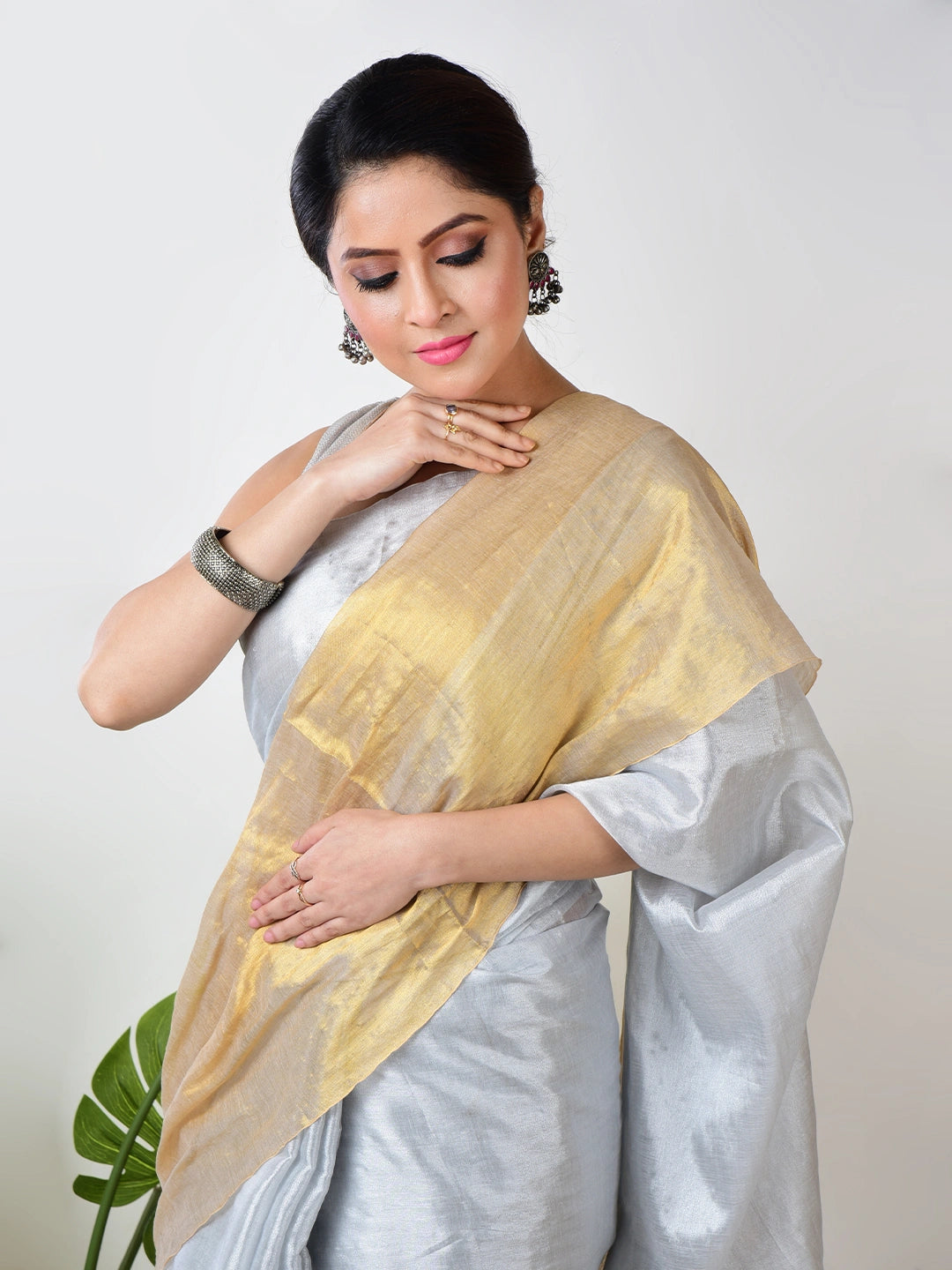 Butterscotch | White and Yellow Handloom Tissue Saree