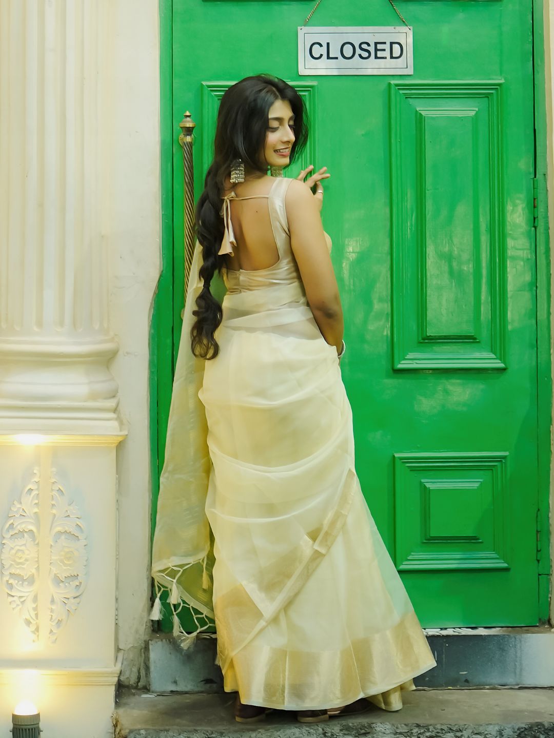 White Rose | Beige  Handloom Organza Saree