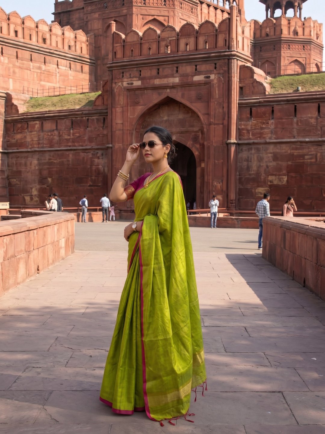Virana Mehndi Glow | Green Handloom Tissue Saree