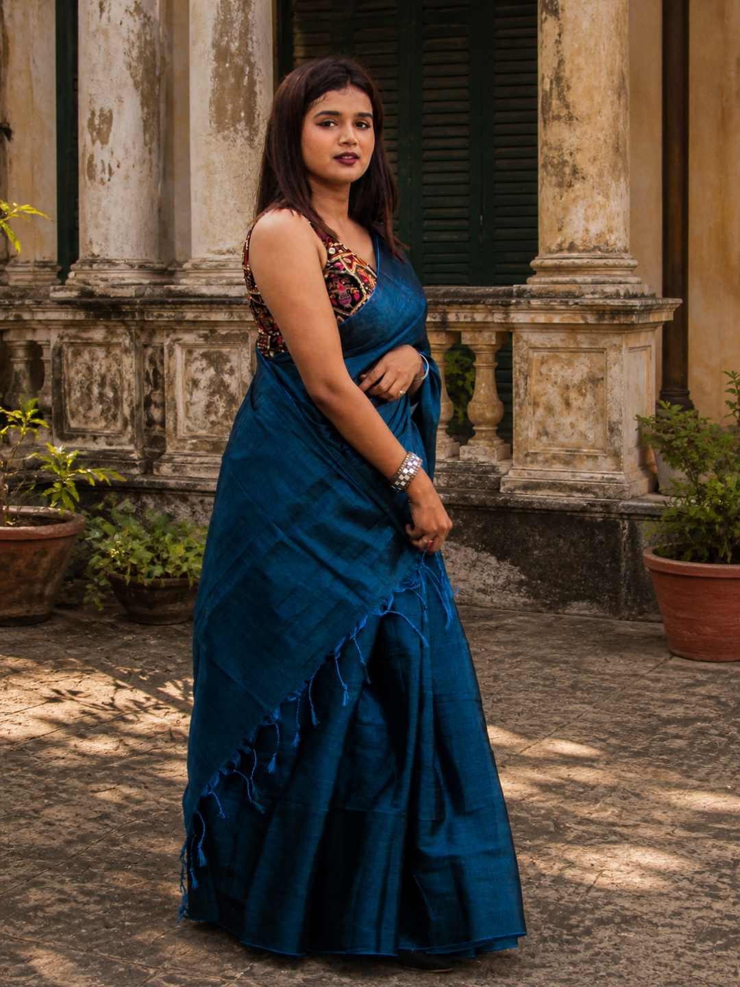 Aakar Turquoise Fleur | Turquoise Blue Handloom Tissue saree