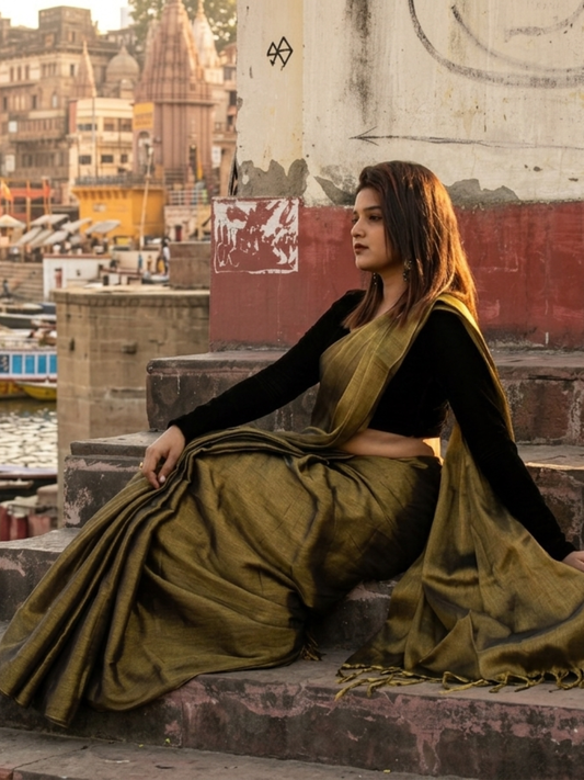 Aakar Swarnika | Gold Handloom Tissue Saree