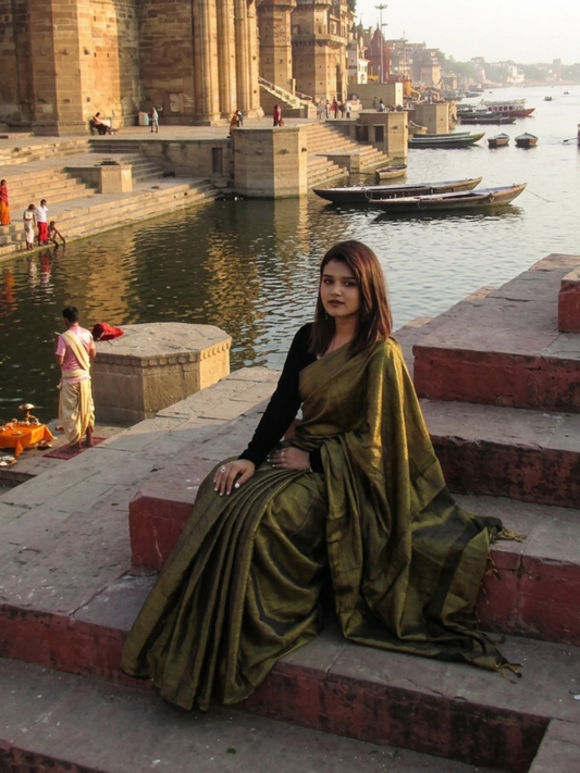 Aakar Swarnika | Gold Handloom Tissue Saree