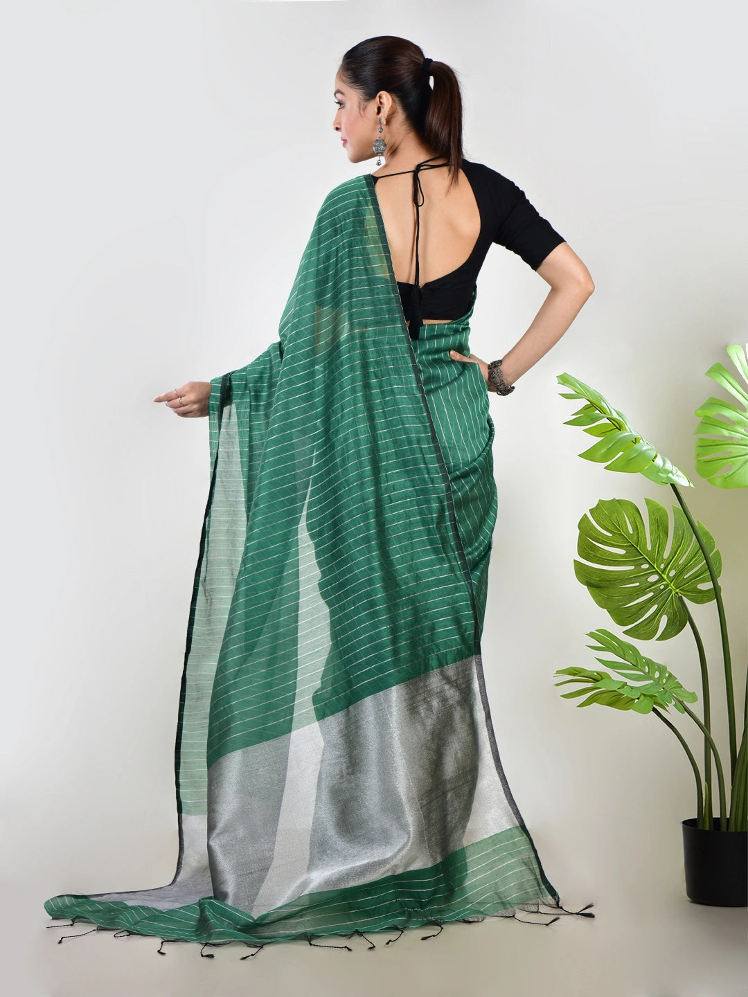 Mint Whisper | Turquoise Green Handloom Linen Saree