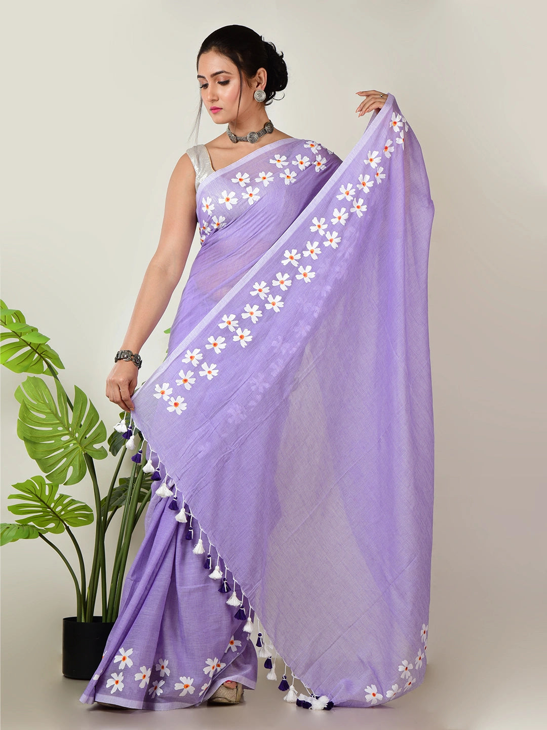Komal Angan | lavender Handloom Cotton Saree with Delicate Handcrafted Floral Art