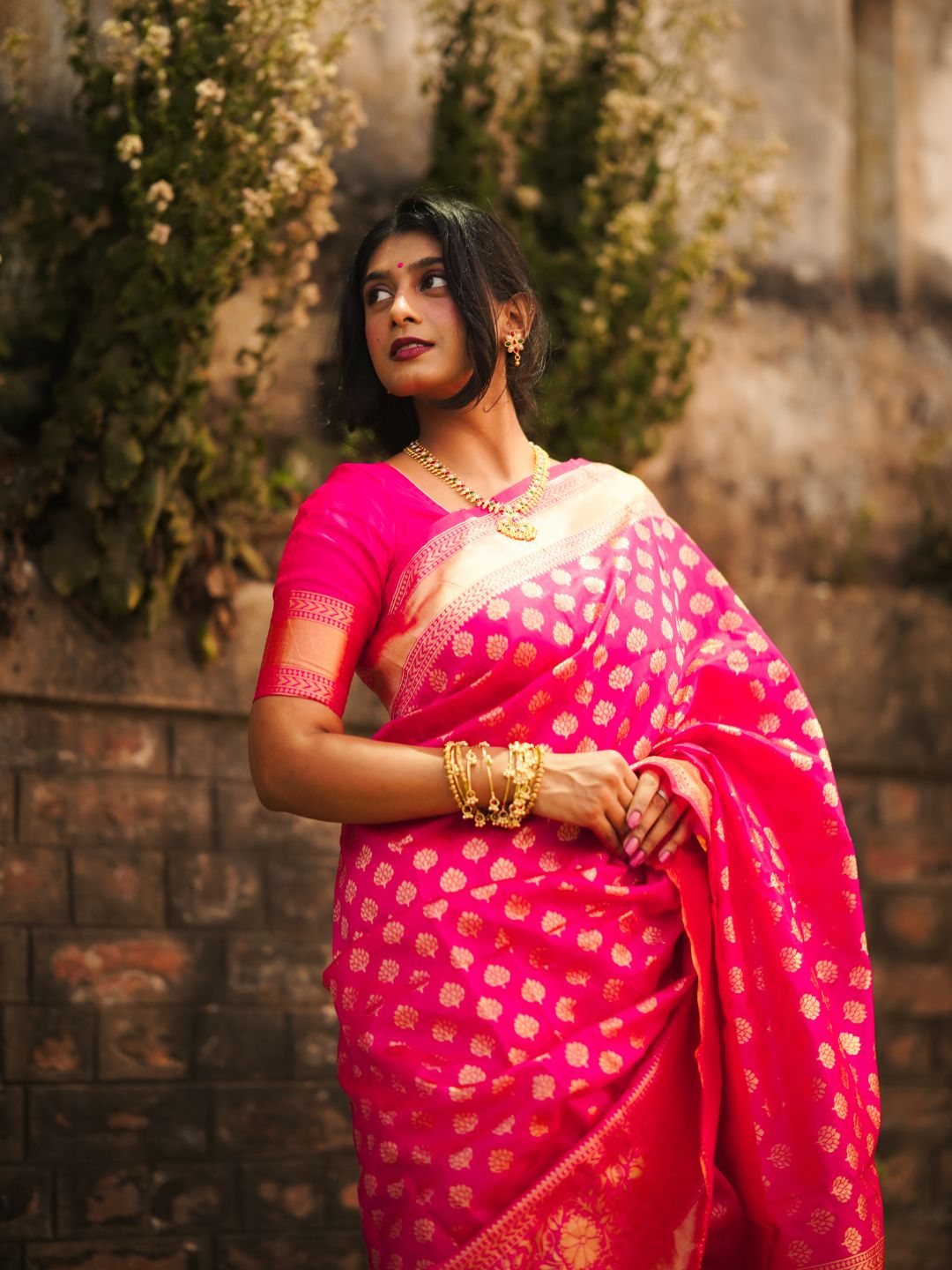 Gulabi Angan | Pink Handloom Banarsi Saree