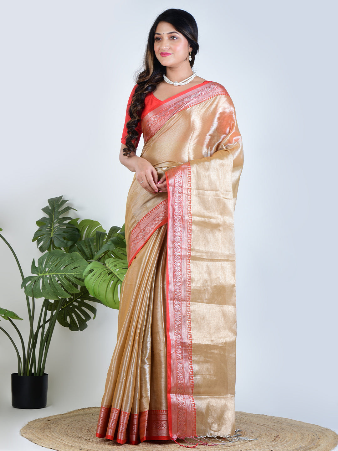 Rose Radiance | Rose Gold With Red Border Handloom Tissue saree