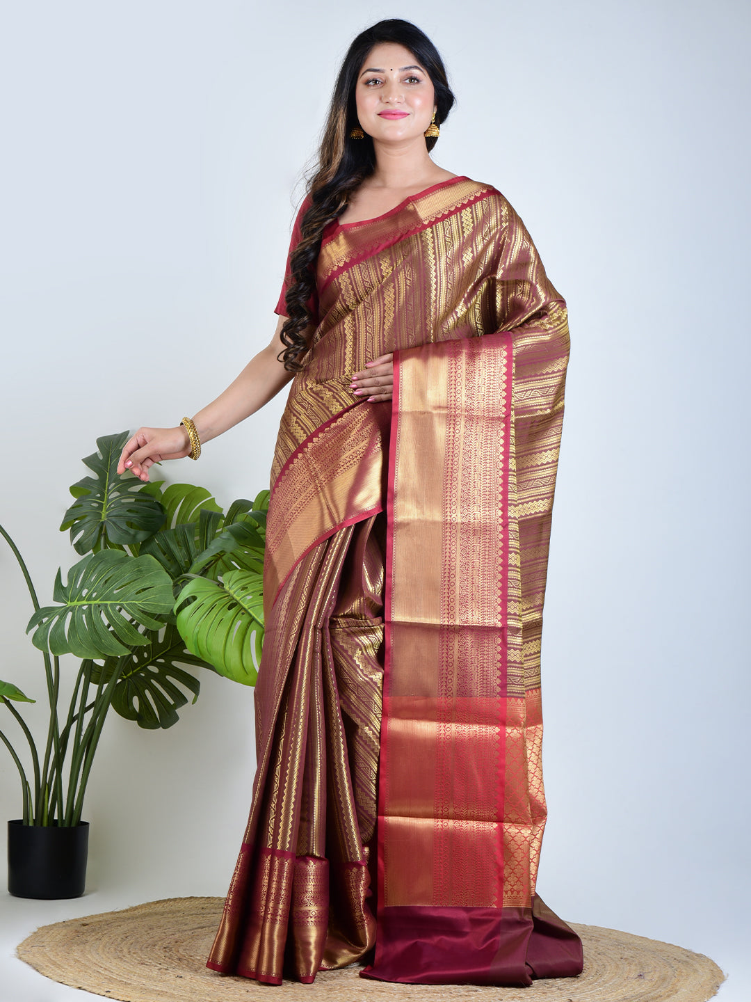 Maroon Majesty | Gold & Maroon Banarasi Tissue Saree