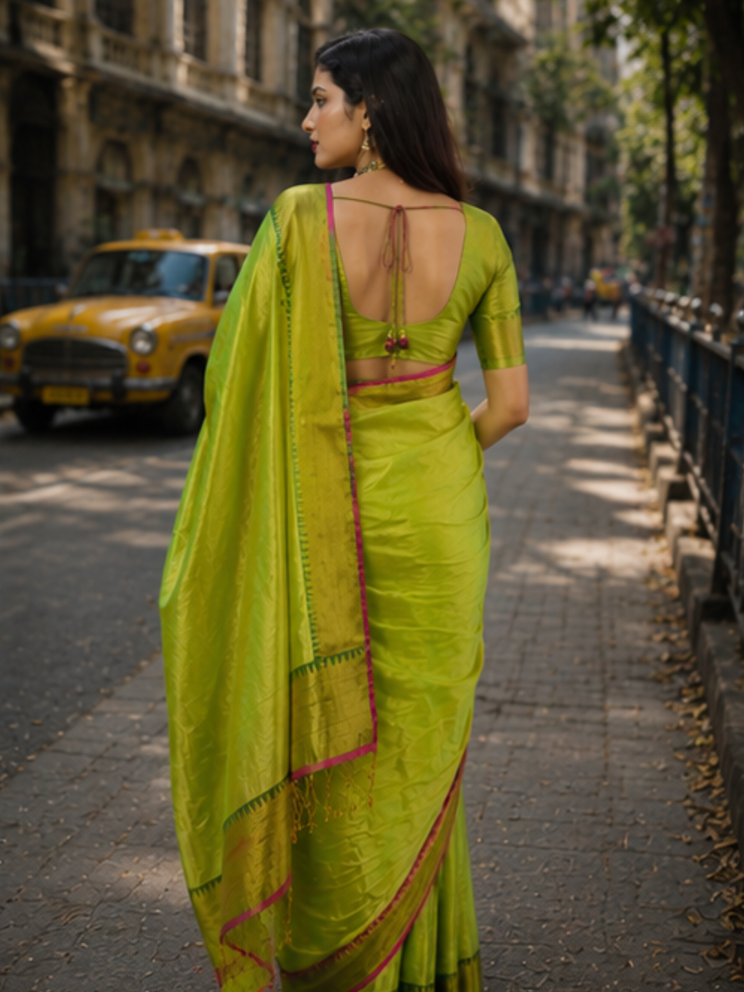 Mehndi Mayuri | Parrot Green Handloom Cotton Tissue Saree