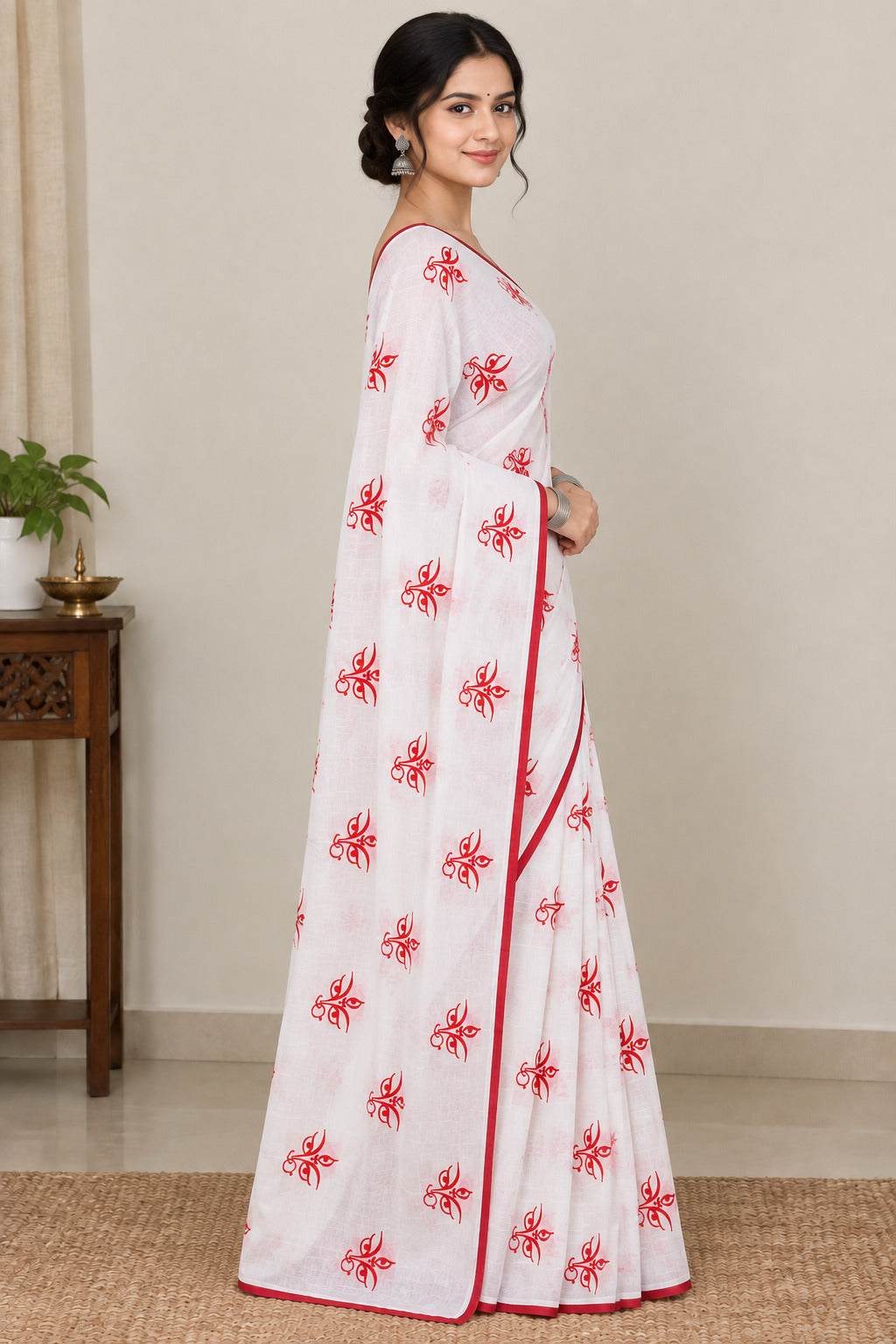 Aakar White Durga Eye Bloom Zari-Border Saree